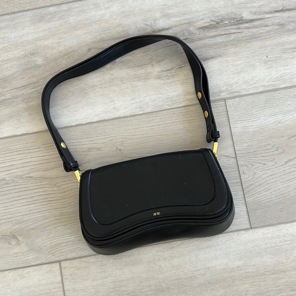 JW PEI Joy Shoulder Bag Black